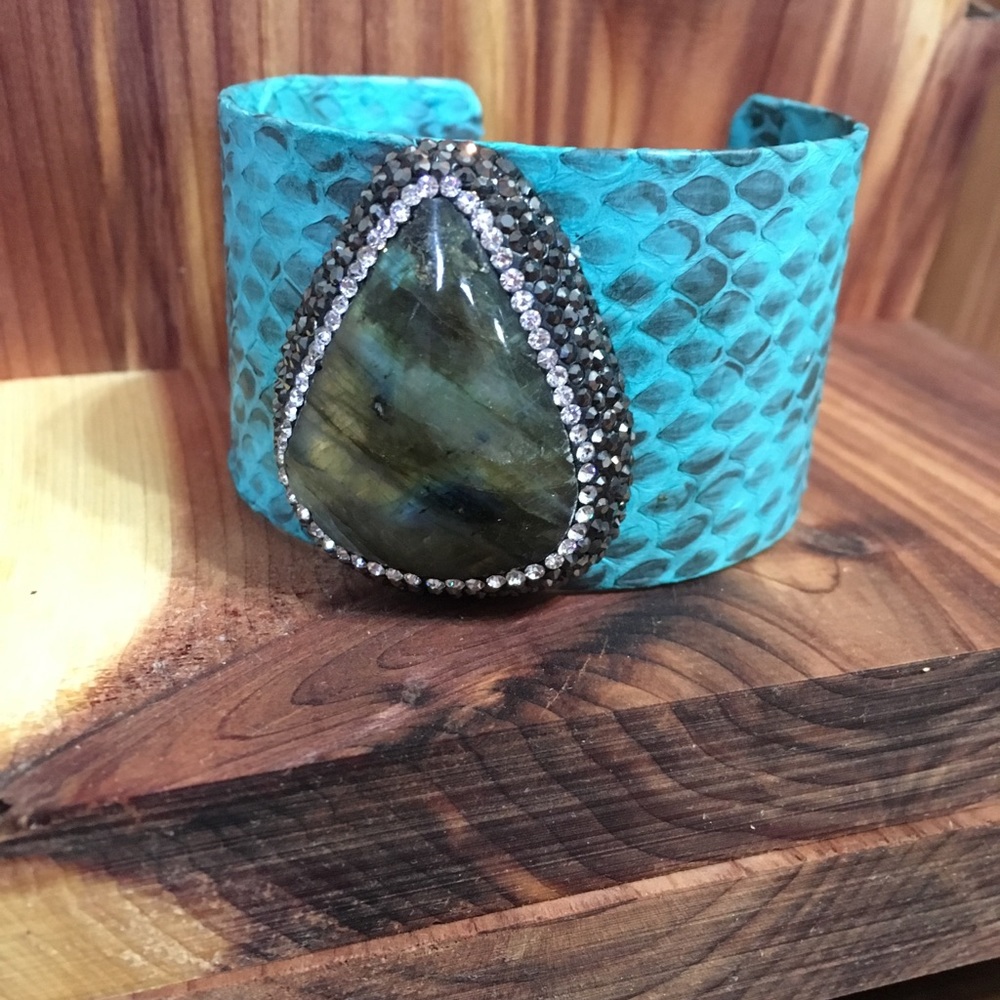 Turquoise print and labradorite cuff